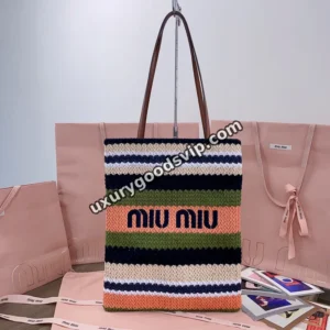 MiuMiu-No.21
