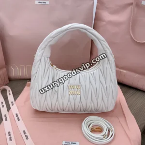 MiuMiu-No.25