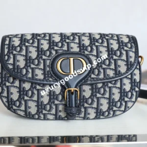 Dior-No.4