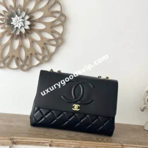 Chanel No.8
